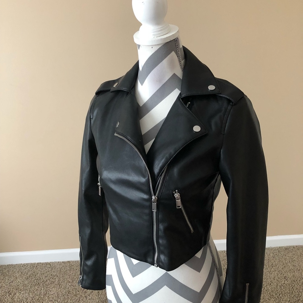 Motorcycle cropped jacket - Picture 3 of 3